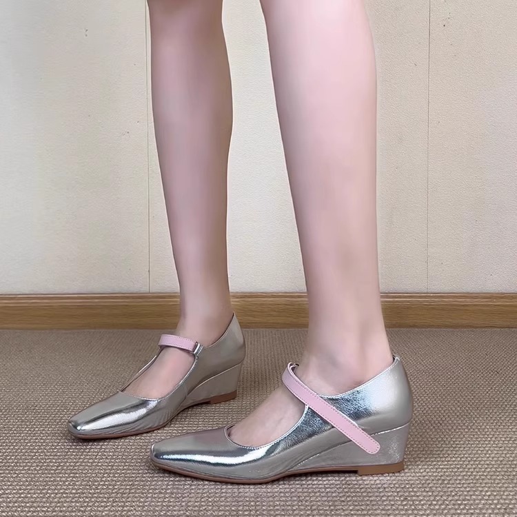 Scarpe Mary Jane da donna con  - Velcro Hook Loop recensione e prezzo
