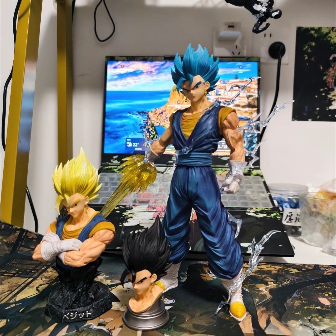 Set di Action Figure Anime War - Cosplay Prop Display recensione e prezzo