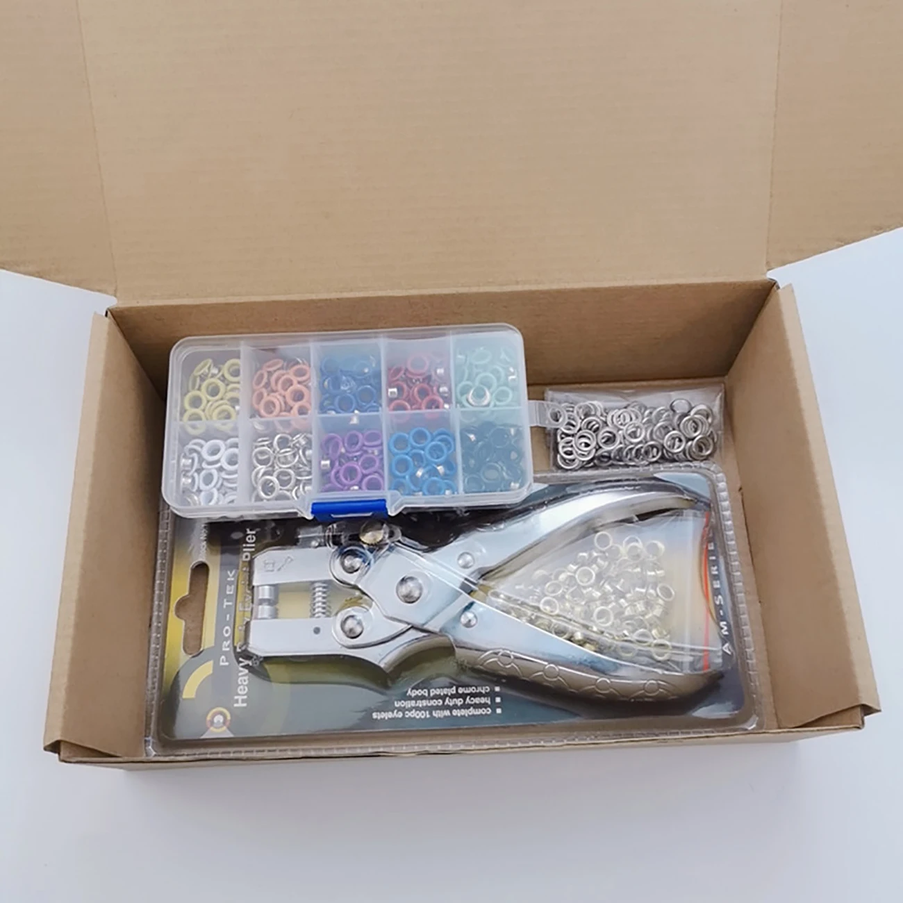 Pinze per installazione occhie - Snap Plier Setter recensione e prezzo