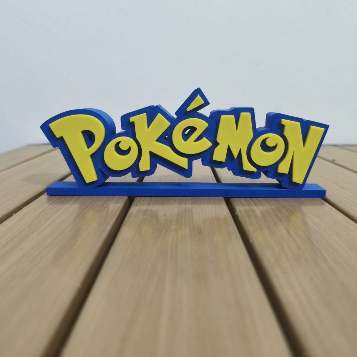 Espositore con logo Pokemon, n - Cosplay Prop Display recensione e prezzo